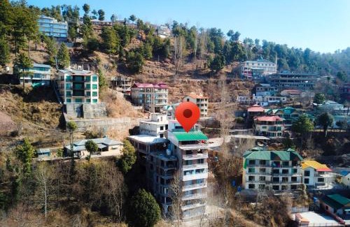 Murree Apartment | Kamboh La Cloud Hotel and Apartments