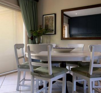 Somerset West Apartment | Kaniek - Guest Suite