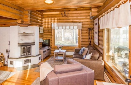 Iltasmaki House | Karhulinna by Interhome