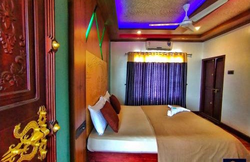 Aryad South Boat Rental | Karimeen Boathouse