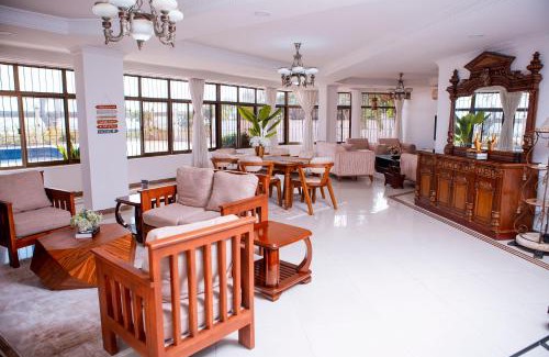 Kivukoni Apartment | Kay's Place Seaview