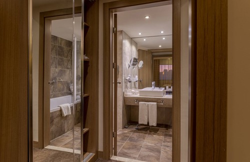 Narlidere Hotel | Kaya Izmir Thermal And Convention