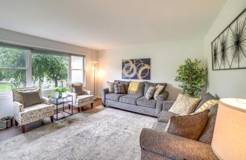 Portage House | Kayaks and Fire Pits Waterfront Portage Getaway!