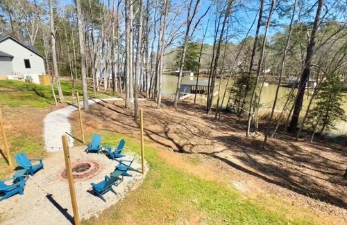 Wise House | *Kayaks/SUPs * Coffee Bar * Fire Pit*