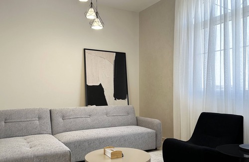 Qurtubah Apartment | Kease Qurtubah A-5 Royal Design XZ84