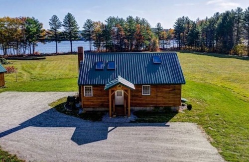 Waterford Cottage | Kedar Brook Cottage on Keoka Lake