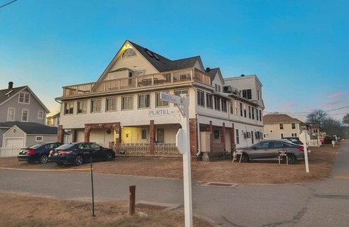 Old Lyme Apartment | Keel at Soundview · Beach+OceanView+Sunrise