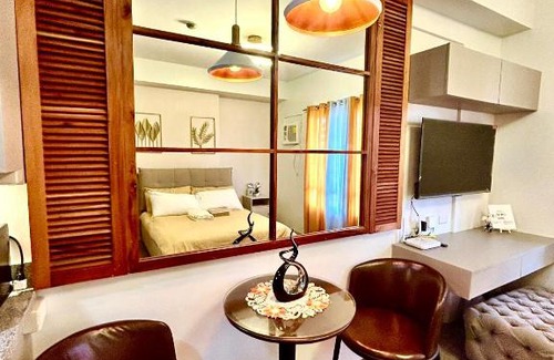 Bantud Hacienda Apartment | KeikaCondo at Mesavirre Garden Residences