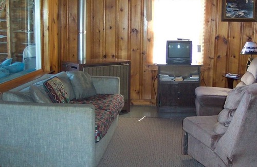 Brookton Cottage | Kelsey's Cottage on Jackson Brook Lake in Brookton Maine