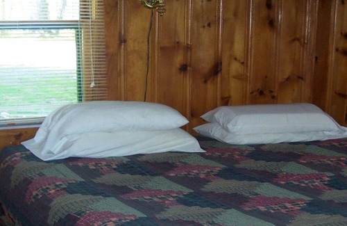 Brookton Cottage | Kelsey's Cottage on Jackson Brook Lake in Brookton Maine