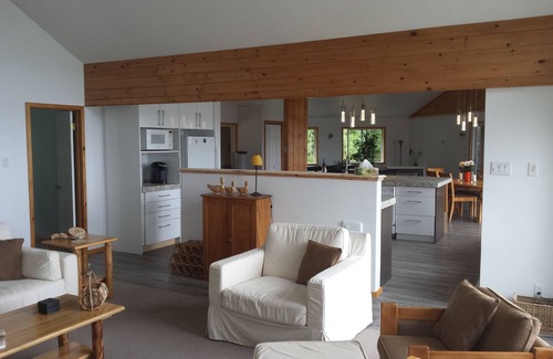 Northern Ontario Cottage | Kenora - Road access