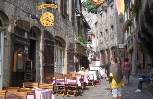 Dinan Apartment | Ker Viviane - charming apartment in Dinan.