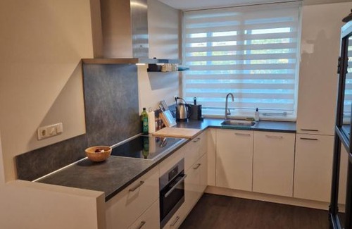 's-Molenaarsbuurt Apartment | Kevin's Casa