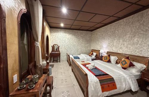 Dong Van House | Khói ở Lô Lô Chải