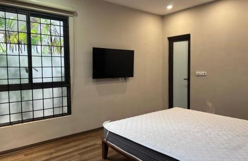 Quang An Ski Chalet | Không gian xanh an yên bên Hồ Tây