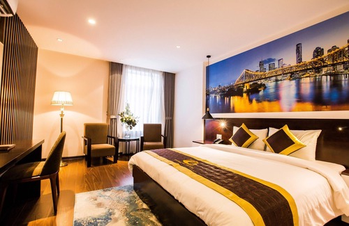 Ngo Quyen Hotel | Khach San Tuong Vi - Le Hong Phong
