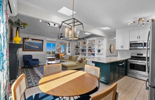 Chula Vista House | Kid Friendly! Water Views, Rooftop Deck & Hot Tub!