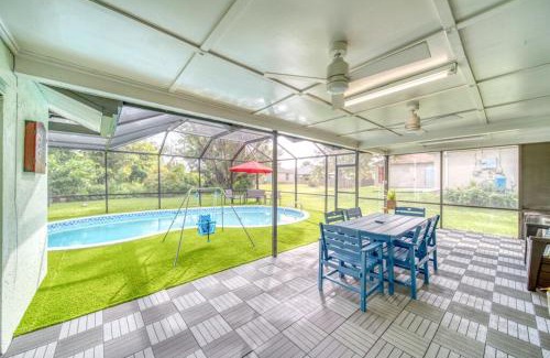 Diplomat House | Kids- Friendly Stay in Cape - Tesla charger