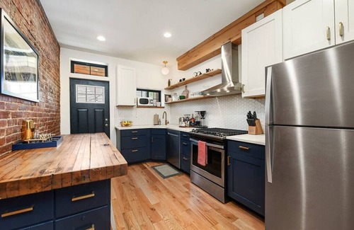 Lower Lawrenceville Villa | Kiki`s Playhouse - 170 Lodi Way