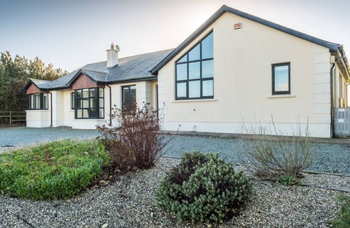 Kilmore Apartment | Kilmore Quay Castleview House, Kilmore Quay, Co.Wexford - 5 Bed - Sleeps 9/10