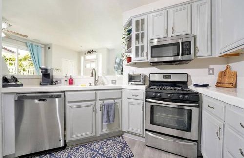 Rancho Santa Margarita House | King-30min to Airport-Self Check In-Parking-367Mbps
