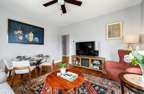 North End Apartment | King Bed, Near DT and Best Restaurants, Pets OK!