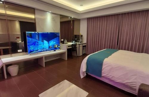 Taoyuan District Hotel | King Motel王者