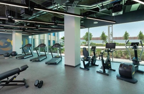 Dubai Apartment | King Room Near Expo 2020 by ER