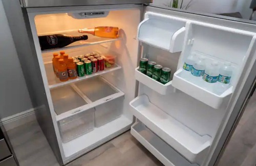 Pembroke Park House | King Suite + Secondary Bedroom Perfect for Long stay