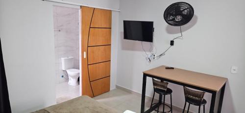 Indaiatuba House | kitnet 3 paulista Douglas · Loft 3 Espaço Inteiro em Frente ao PQ Ecológico