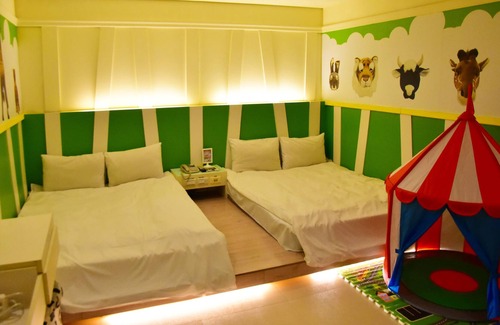 Central District Hotel | Kiwi Express Hotel - Zhong Zheng Branch