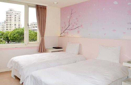 Central District Hotel | Kiwi Express Hotel - Zhong Zheng Branch