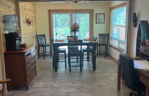 Klickitat House | Klickitat River's Edge Retreat