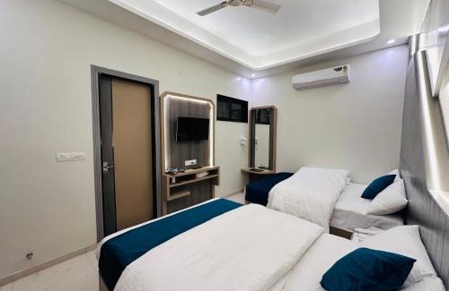 Sikar Hotel | Knight Oasis