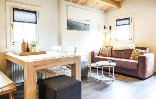 Heinkenszand House | Knus houten Tiny House bij water & natuur VP030