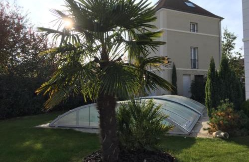 Magny-le-Hongre Apartment | koechi