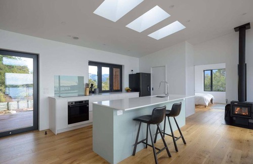 Ngaio Bay House | Kokomea - Kaiteriteri Holiday Home