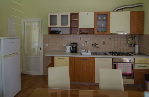 Krizna luka Apartment | Komazin