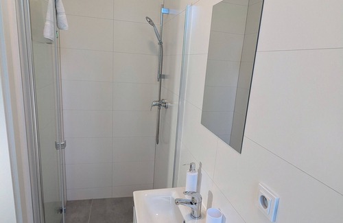 Tatranska Lomnica Apartment | Komfortný apartmán pri horskom potoku, priamo na chodníku na Zelené pleso.