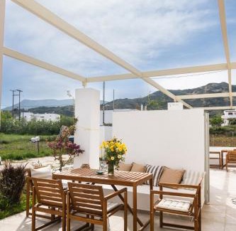 Skiros Apartment | Koreles Apartments II