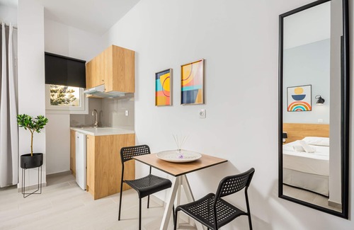 Agios Dimitrios Apartment | Kostas Maria Studios