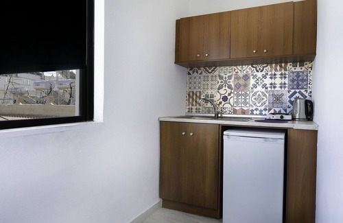 Agios Dimitrios Apartment | Kostas Maria Studios