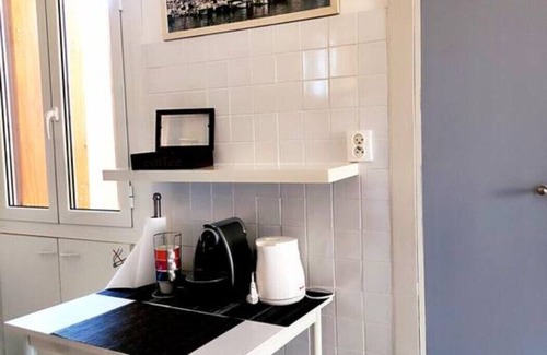 Prado - Republique Apartment | Kosykasa Spa