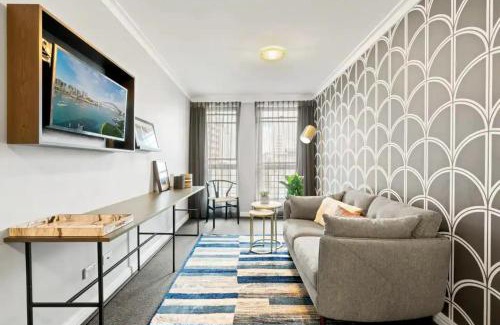 Haymarket Apartment | KozyGuru | Haymarket | Modern City Studio
