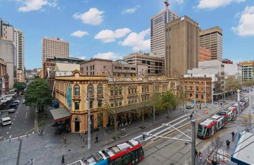 Haymarket Apartment | KozyGuru | Sydney CBD | Convenient City Studio