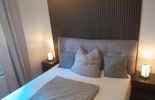 Velbert Apartment | Krausiebers Wohlfühlapartment - Moderne Unterkunft an der A44 Velbert-Heiligenhaus