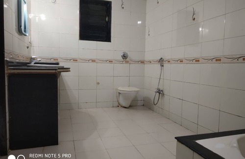 Saunta Vaddo Hotel | Krish Holiday Inn