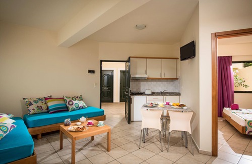 Malia House | Kristalli Hotel Apartments