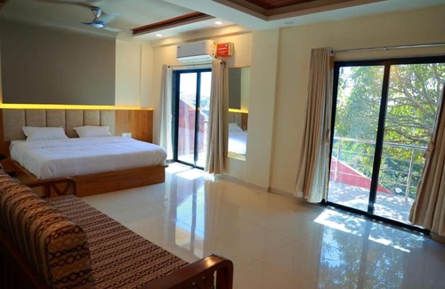Mahabaleshwar Hotel | Krushnai Residency