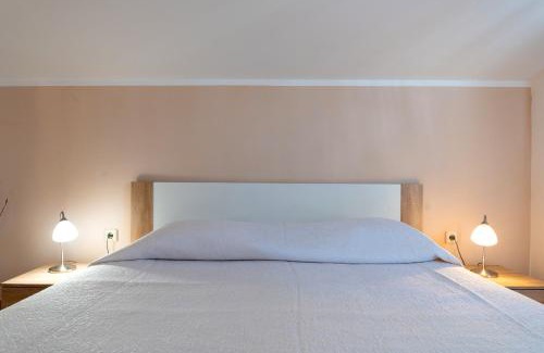 Brulo House | KUĆA ANEA